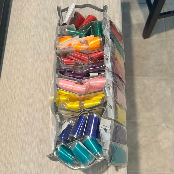 Hair Clip Ins In Various Colors Pick 4 For $16 Or 1 @ $5 In Separate Listing - Picture 4 of 5